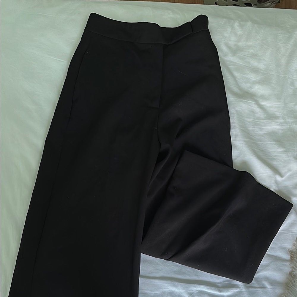 Zara Black Wide Leg Pants with Tailored Fit
